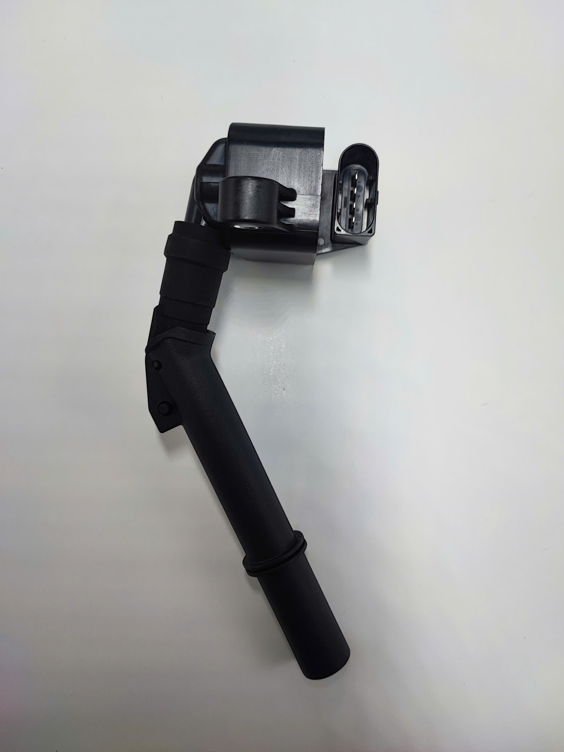 MAHLE MOBIN MIC558 Merced*s-Benz C200 C300 E 200 Kompressor (W210) E 300 EQ Boost (W213) OEM 2649060200 MAHLE MOBIN MIC558 Merced*s-Benz C200 C300 E 200 Kompressor (W210) E 300 EQ Boost (W213)